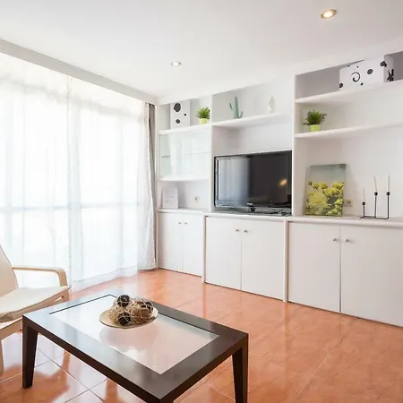 Gross 34 * Malaga