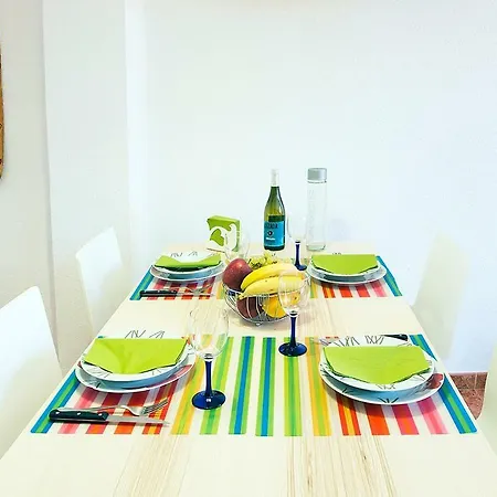 Gross 34 Apartament *
